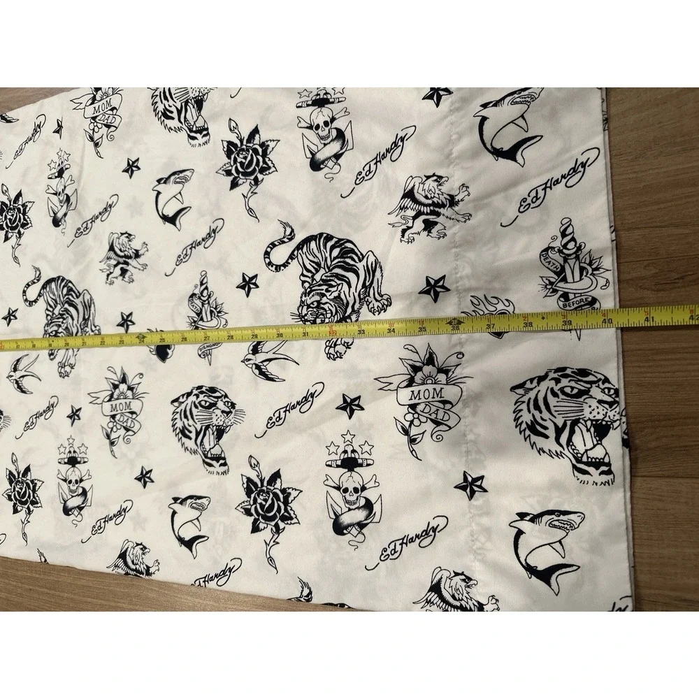 Set of 2 Ed‎ Hardy Tiger Tattoo King Pillowcases 20x40 Black White Y2K